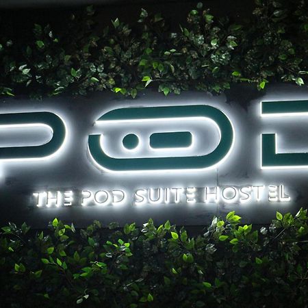 The Pod Suite Hostel Village Valensiya Dış mekan fotoğraf