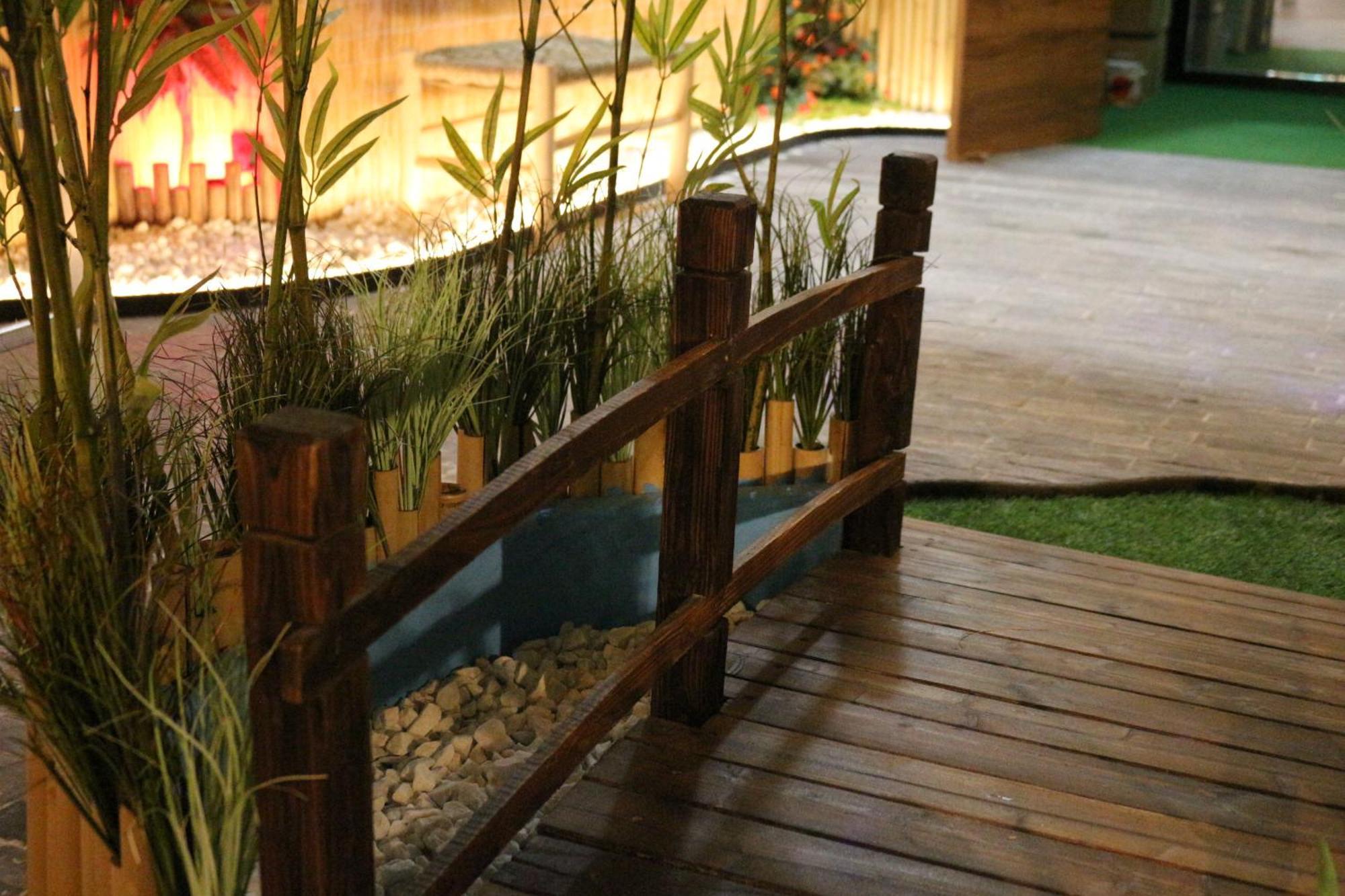 The Pod Suite Hostel Village Valensiya Dış mekan fotoğraf